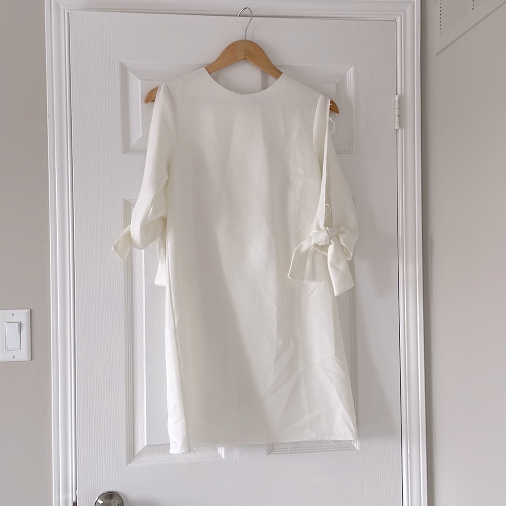 ASOS White Raw Hem Shift Dress Size 2